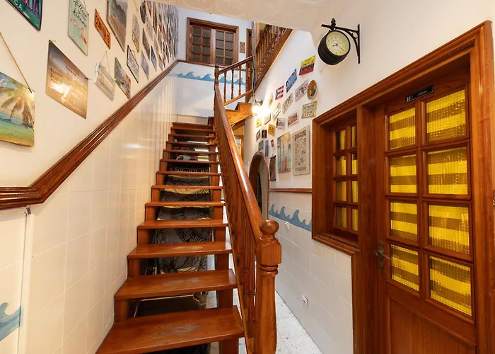 Albergue Kite & Surf Nomad House Las Palmas de Gran Canaria